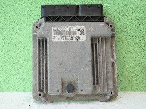 STEROWNIK SILNIKA VW GOLF 0261201320 03C906032B