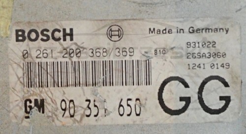 5065077049_1
