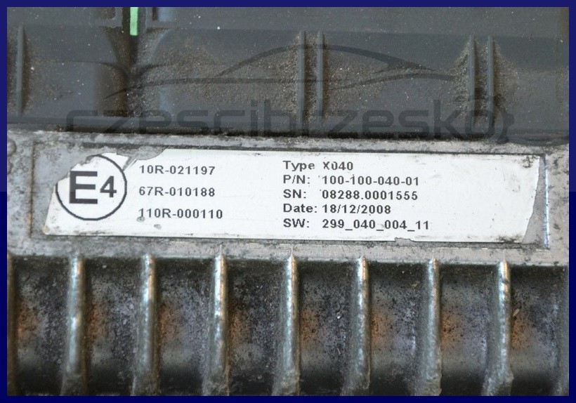 6891167575_1