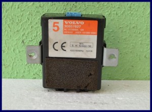 MODUŁ CENTRALNEGO ZAMKA VOLVO S40 V40 30857627