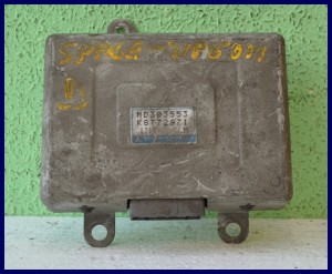 KOMPUTER MITSUBISHI SPACE RUNNER MD303553