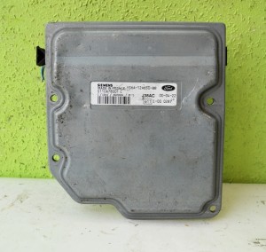 KOMPUTER STEROWNIK FORD FIESTA 1.2 YS6A-12A650-BB