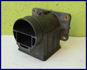 PRZEPŁYWOMIERZ POWIETRZA MITSUBISHI FTO E5T05375