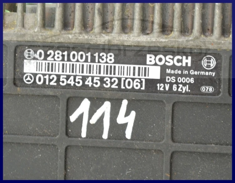 6128545933_1
