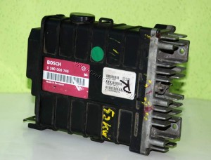 STEROWNIK KOMPUTER SILNIKA AX ZX BX C15 106 205