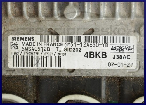 6475434924_1
