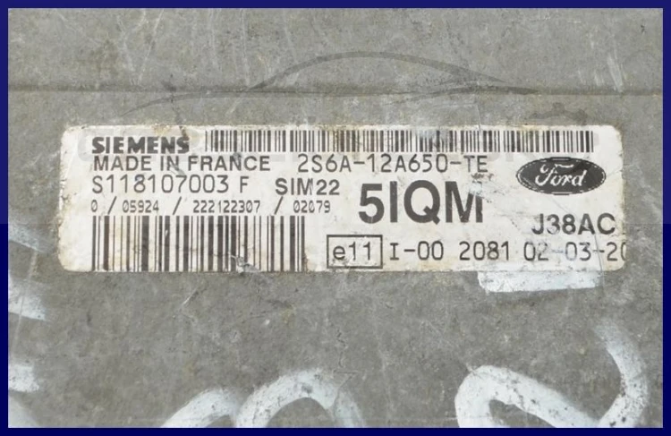 5551641037_1