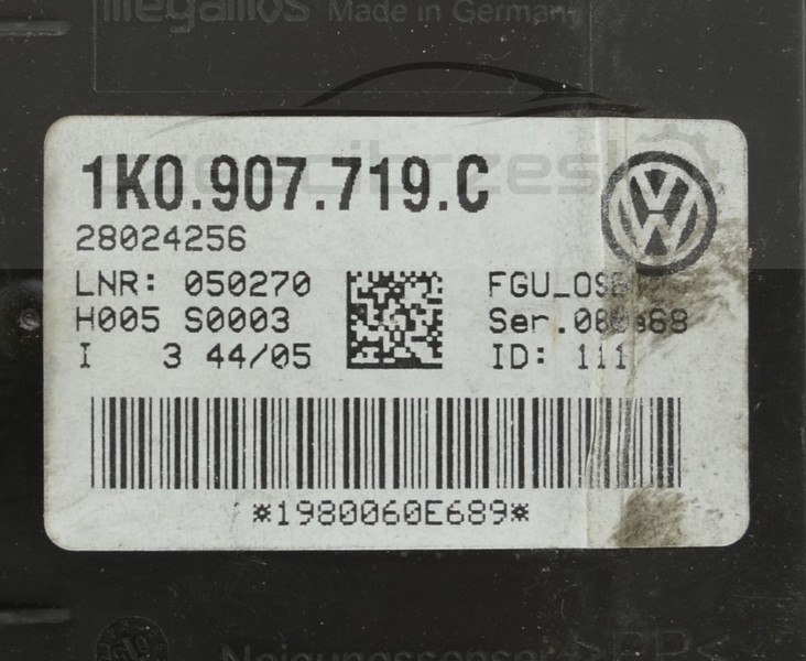 5043873466_1