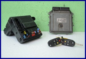 KOMPUTER VOLVO V70 2.4 D5 20V 30729826A 0281012103