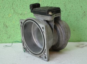 PRZEPŁYWOMIERZ NISSAN SUNNY PRIMERA 22680 53J00