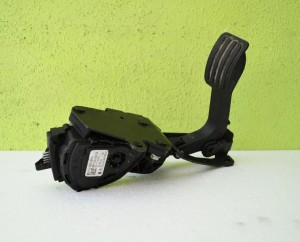 POTENCJOMETR GAZU CITROEN JUMPY PEUGEOT 400838880