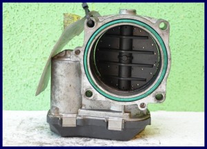 PRZEPUSTNICA BMW E91 3.0 13547556118-03