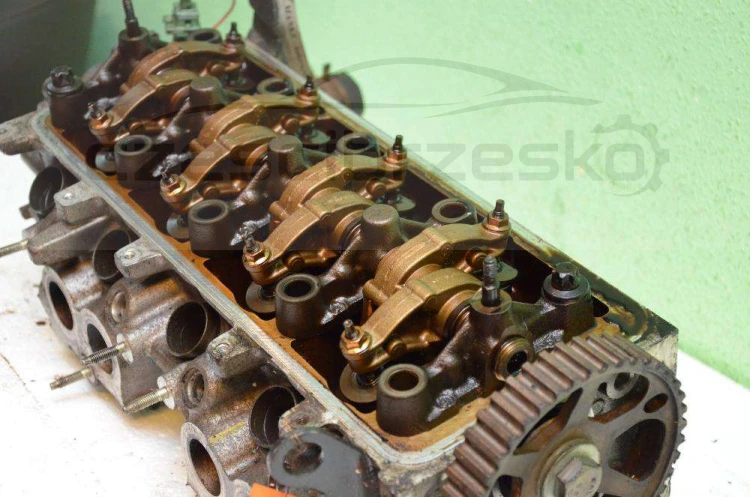 339260167_4_1000x700_glowica-silnika-peugeot-206-11-silnik-hfx-tu1jp-kompletna-motoryzacja.jpg