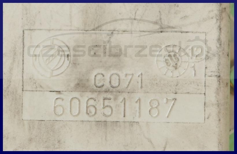 5572734431_1