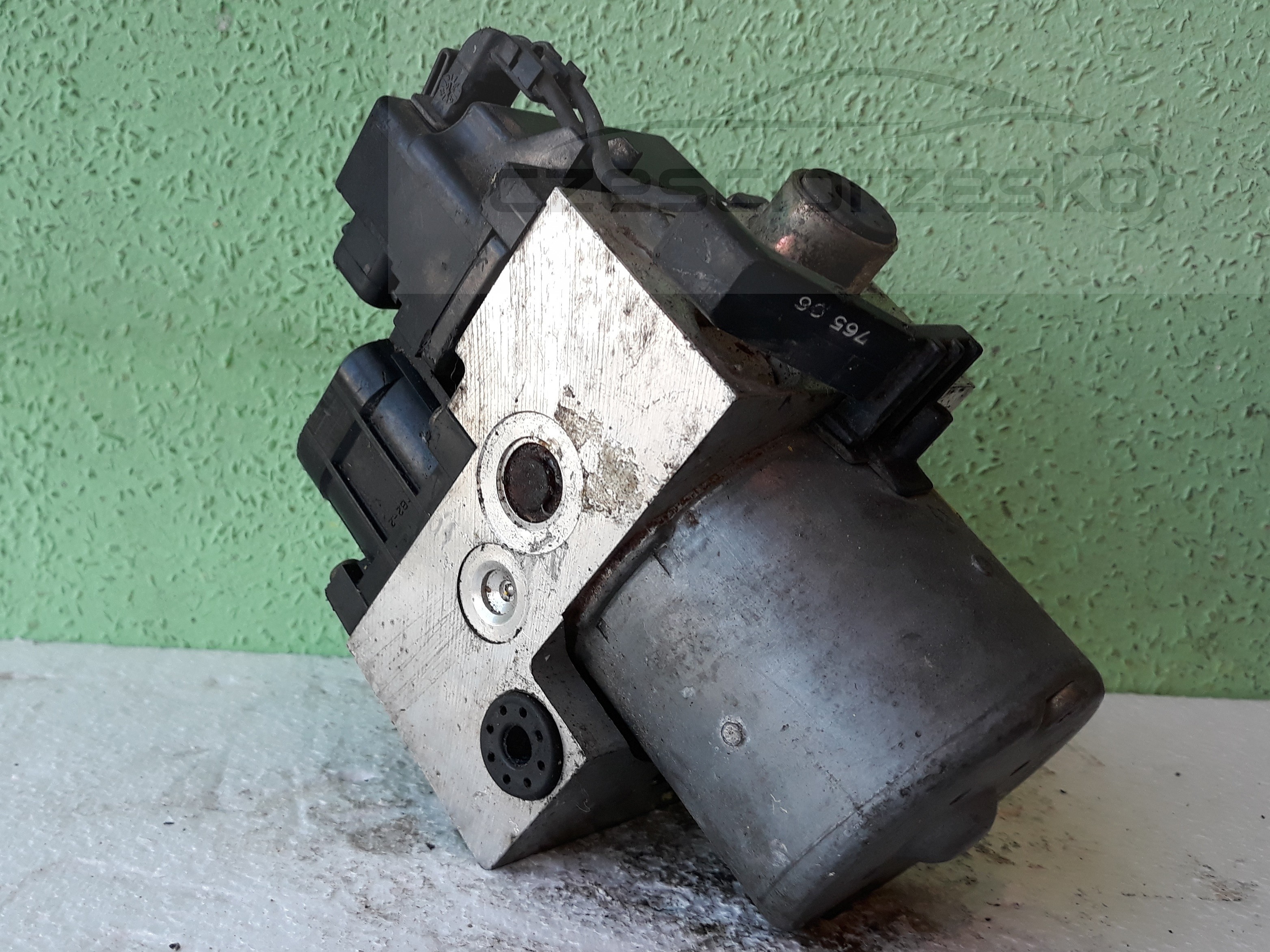 12297cz1.jpg