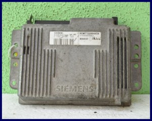 KOMPUTER RENAULT MEGANE S105300104B HOM7700864454