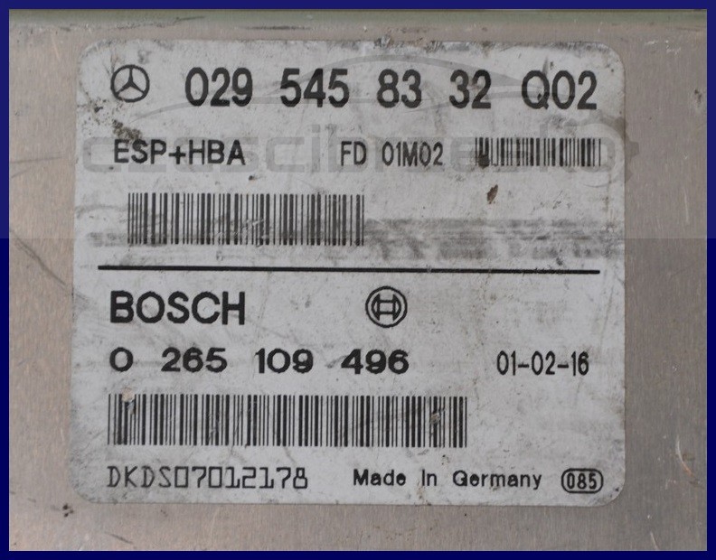 6848699276_1