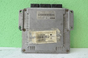 KOMPUTER STEROWNIK SILNIKA RENAULT MASTER MOVANO 2.2 DCI 0281011106
