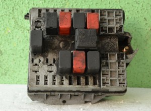 MODUŁ SKRZYNKA BSI FIAT PUNTO II 1.2 46778448