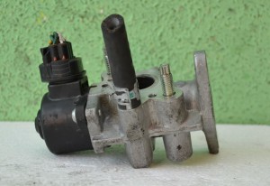 ZAWÓR EGR TOYOTA YARIS HYBRID 1.5 25620-21020