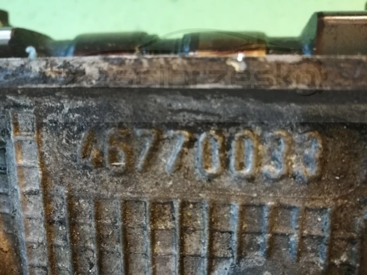 7089780869_6