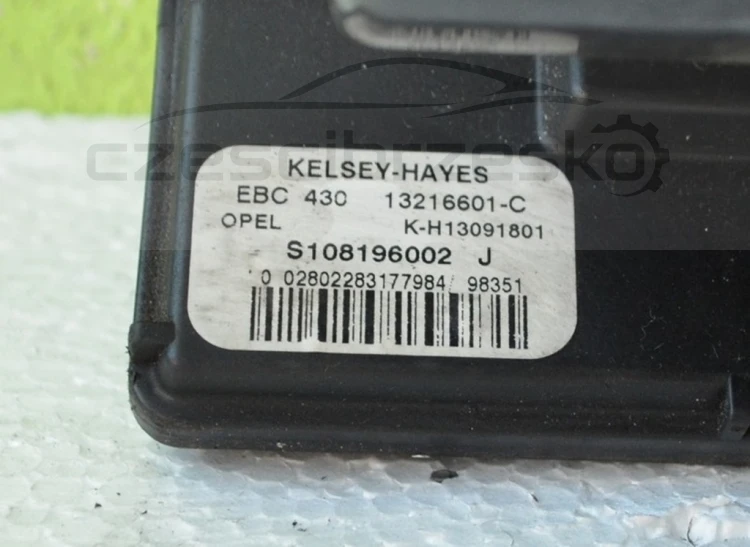 7183581850_5