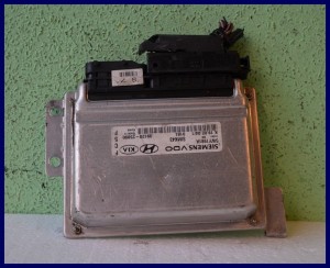 KOMPUTER HYUNDAI TRAJET 39120-23890 5WY1981A