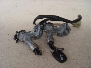 Stacyjka z kluczykiem ROVER seria 200