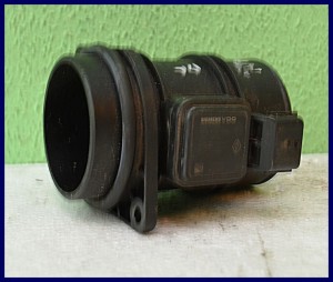 PRZEPŁYWOMIERZ RENAULT 5WK97008 8200280060/C  8200280060C