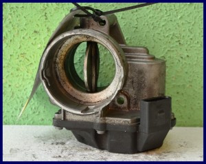 PRZEPUSTNICA VW GOLF V 1.9 03G128063A A2C53085612