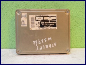 KOMPUTER SILNIKA TOYOTA STARLET 89661-10220 4E-FE
