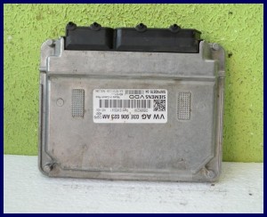 KOMPUTER SEAT IBIZA 1.2 03E906023AM   5WP40876
