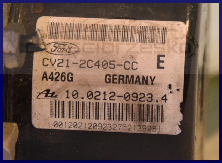6710737399_2
