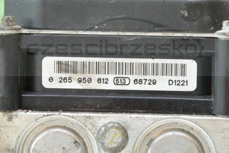 7272278796_3
