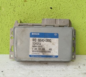 KOMPUTER STEROWNIK ABS TOYOTA CARINA E 0265108008