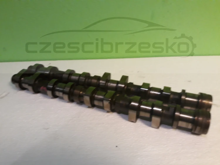 12332cz1.jpg