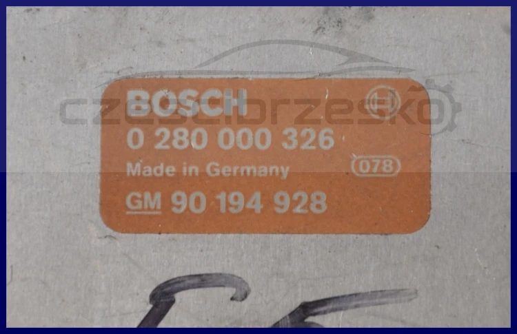 6840526219_1