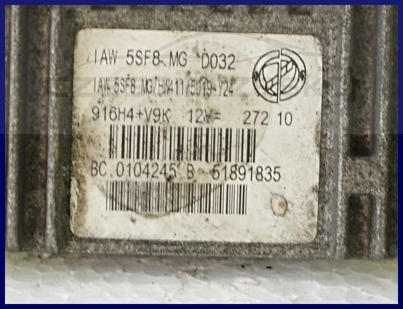 5078759838_1