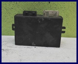 MODUŁ STEROWNIK ZAMKA BMW E36 61358368173