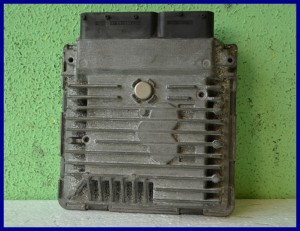 KOMPUTER VW CADDY 1.6 TDI 03L906023DB 5WP42632AA