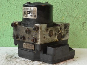 Pompa Sterownik ABS HYUNDAI TUCSON KIA SPORTAGE 2.0 CRDI 58900-2E150 5WY7407B 58920-2E150 BH60123410
