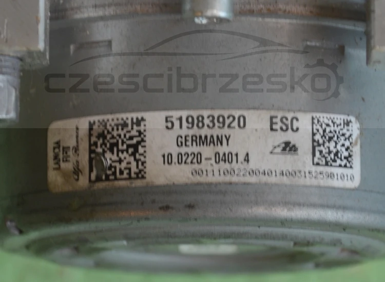 11973cz5.jpg
