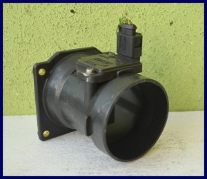 PRZEPŁYWOMIERZ PASSAT B5 AUDI A4 2.8 V6 078133471E