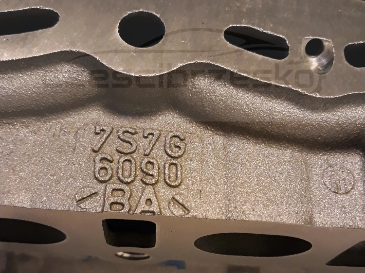 12244cz7.jpg