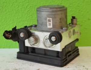 Moduł Pompa ABS OPEL INSIGNIA LIFT 2.0 CDTI 23430008 18750720