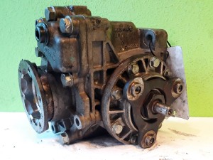 REDUKTOR PRZEKŁADNIA KĄTOWA SKRZYNI BIEGÓW AUDI A3 1.8T   7902220   7902220191SKRZYNIA DXW ,DQB