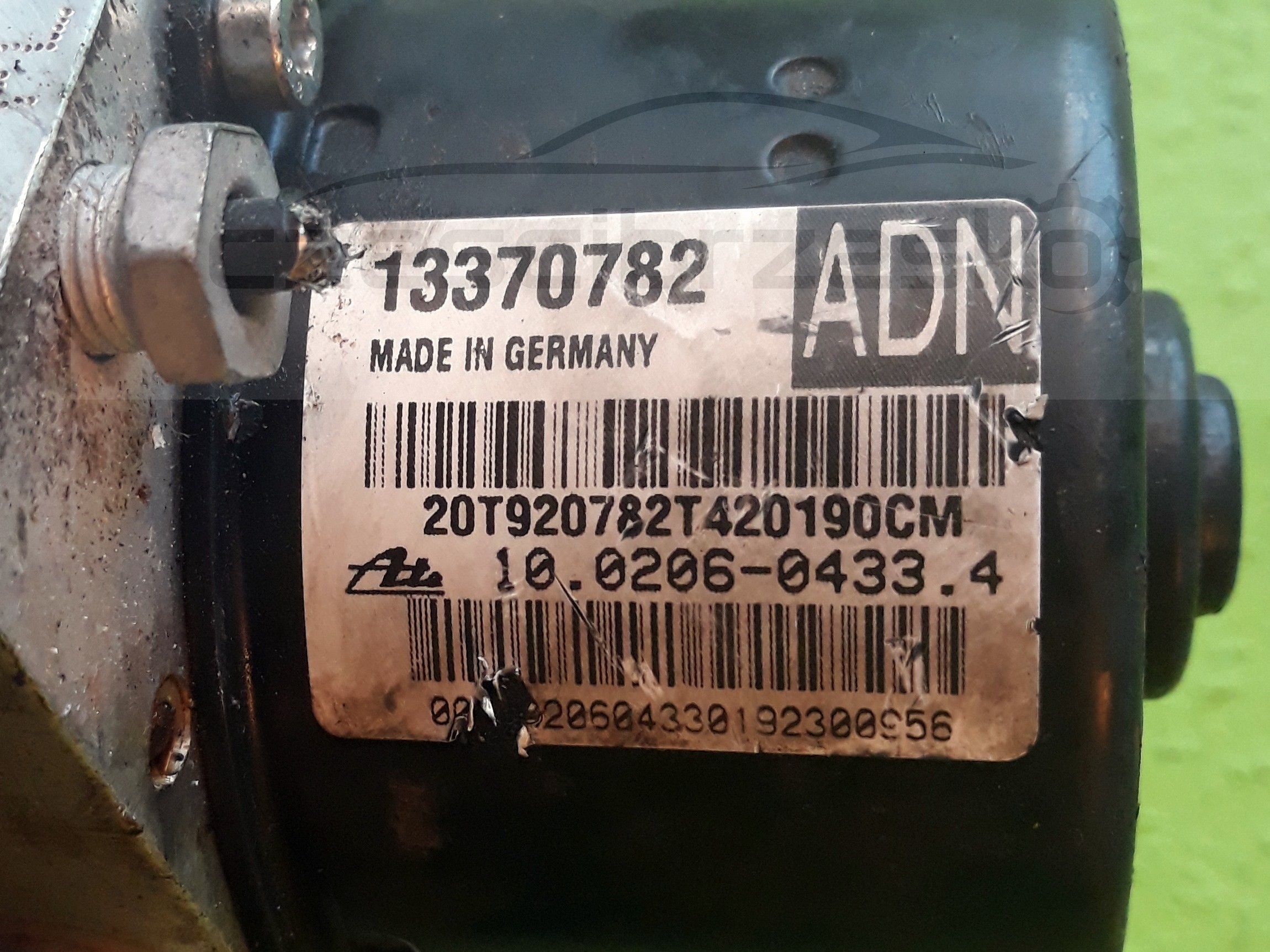 12505cz1.jpg