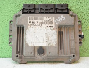 STEROWNIK SILNIKA CITROEN C4 1.6 HDI 0281012985