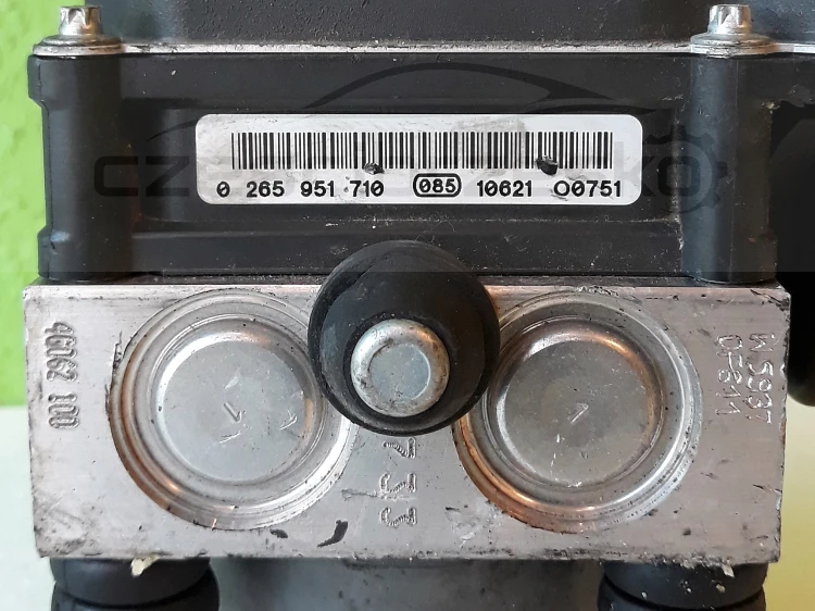 12526cz3.jpg