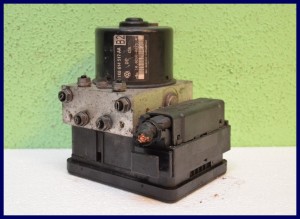 POMPA ABS VW GOLF V AUDI A3  STEROWNIK VW 1K0907379AA Ate 10.0960-0360.3 Ate 10096003603  1K0614517AA   10.0206-0221.4  10020602214